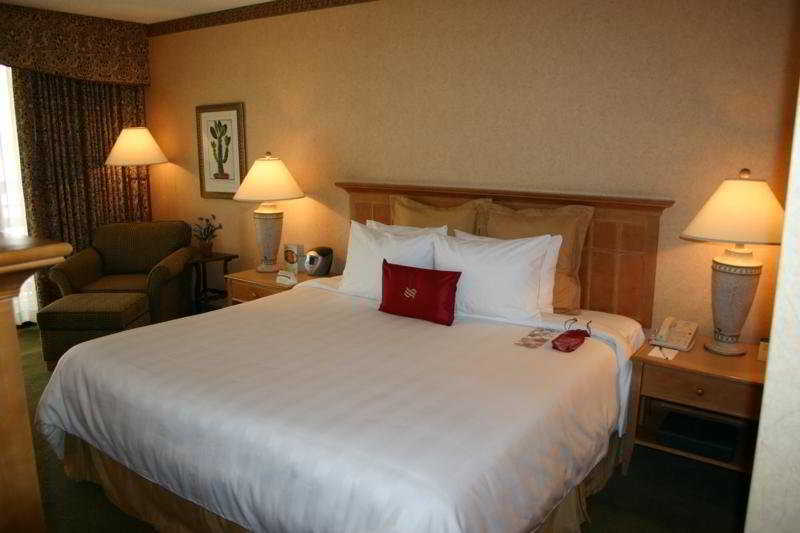 Four Points By Sheraton Phoenix North 외부 사진